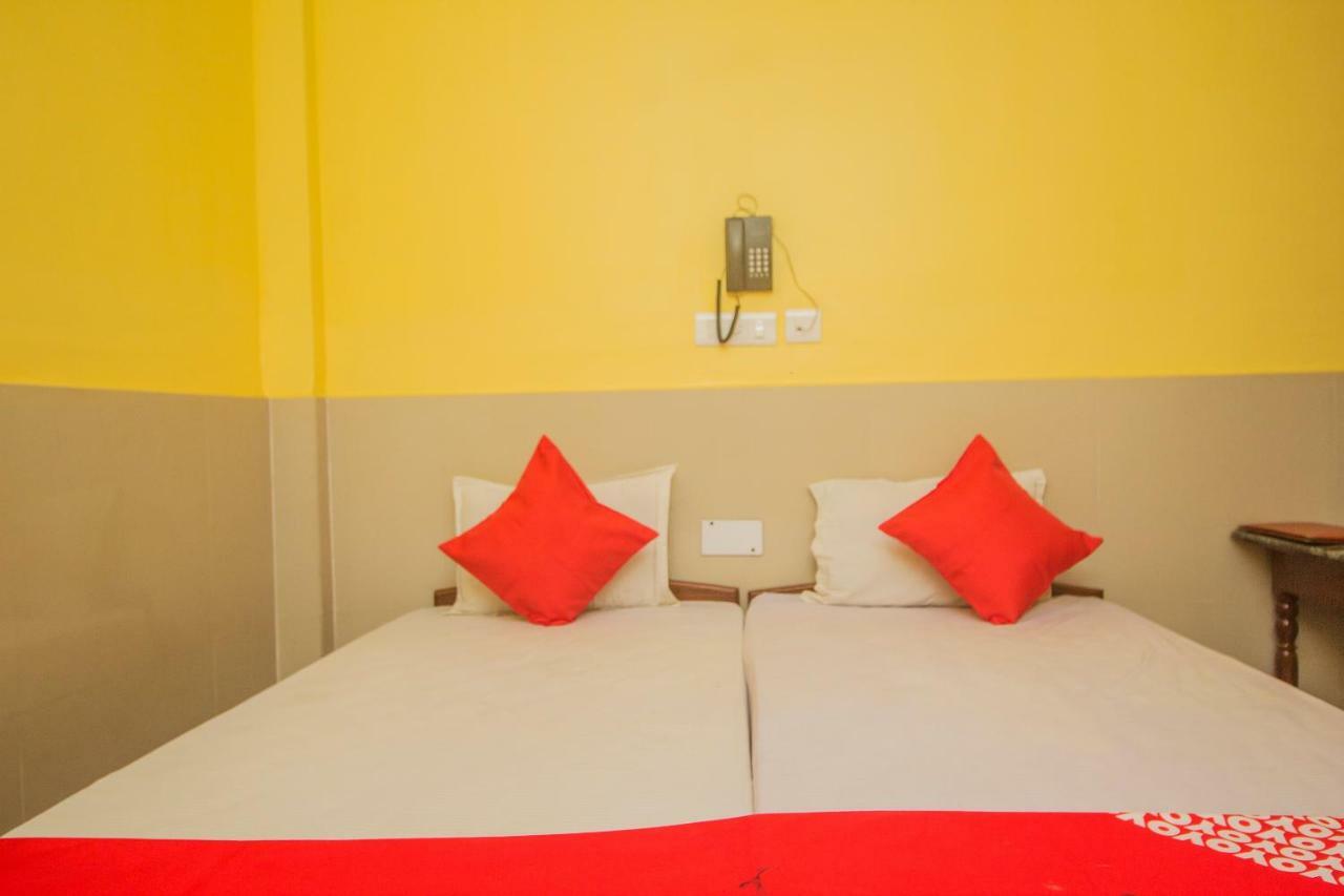 Hôtel Oyo 44995 Royal Park à Māldah Extérieur photo